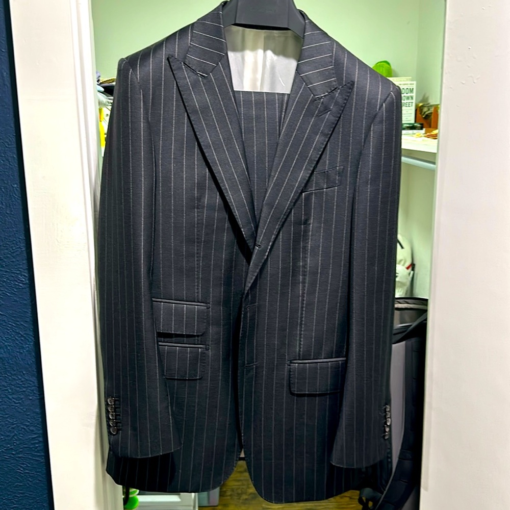 Suitsupply Washington Suit - Dark Grey (Charcoal) Pinstripe - 38L